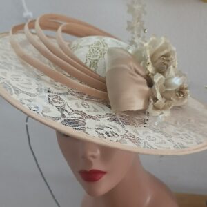 Lace_Fascinator_-_Beige